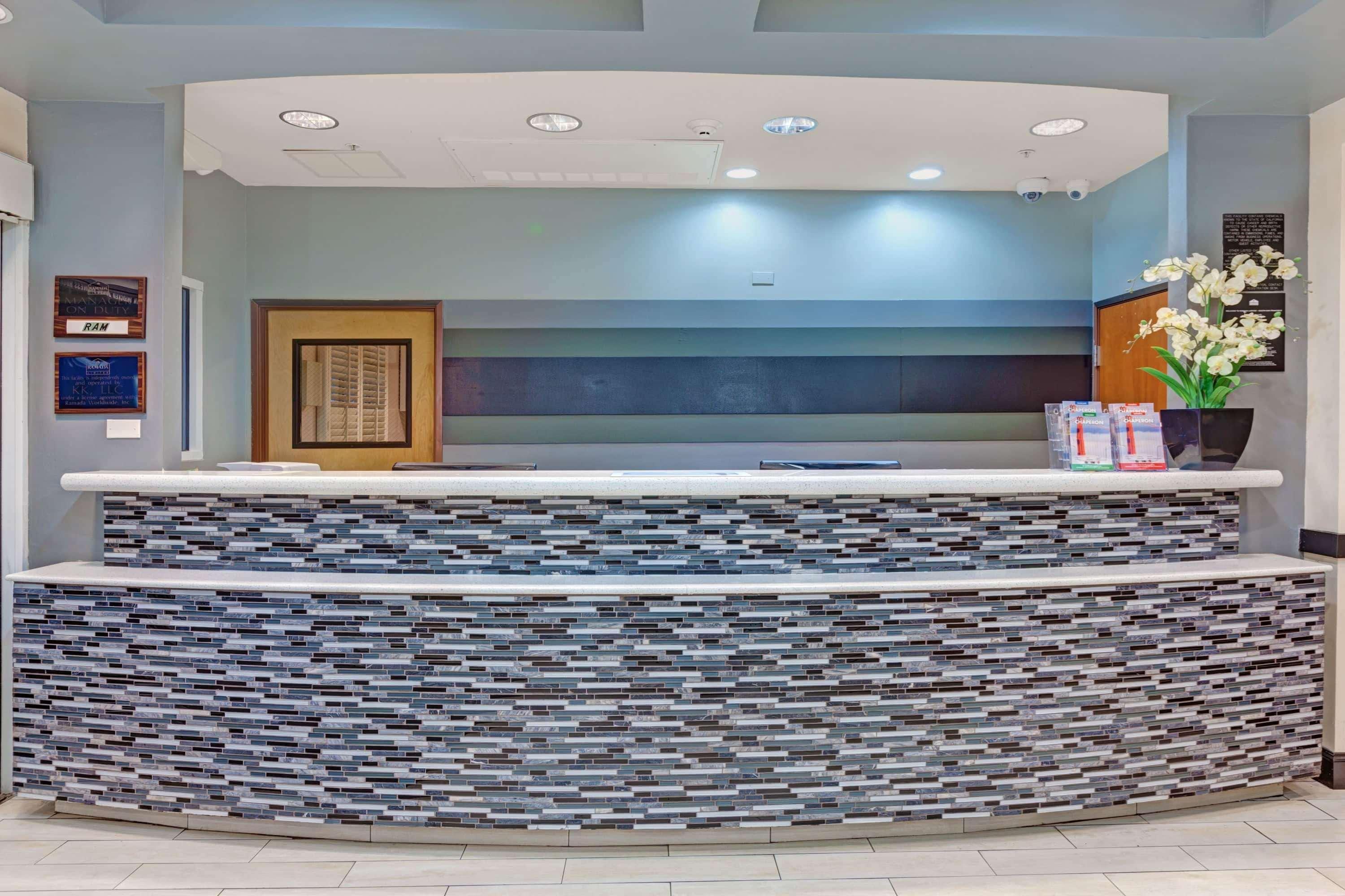 Ramada Limited And Suites San Francisco Airport Νότιο Σαν Φρανσίσκο Εξωτερικό φωτογραφία